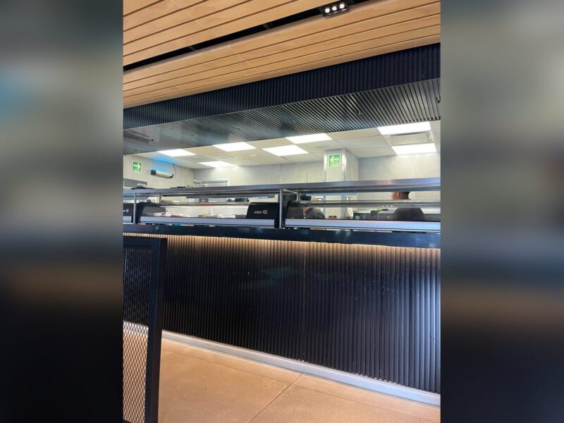 NIU Sushi en Coyoacán: entramos por curiosidad y nos ganó la hamburguesa de sushi
