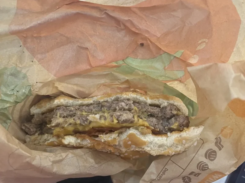 Dónde comer en el aeropuerto de la CDMX (AICM) sin pagar de más