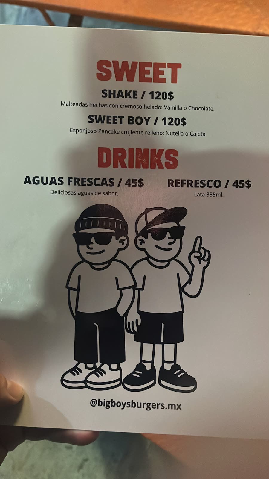 Menú de malteadas, postres y bebidas de Big Boys Burgers con precios
